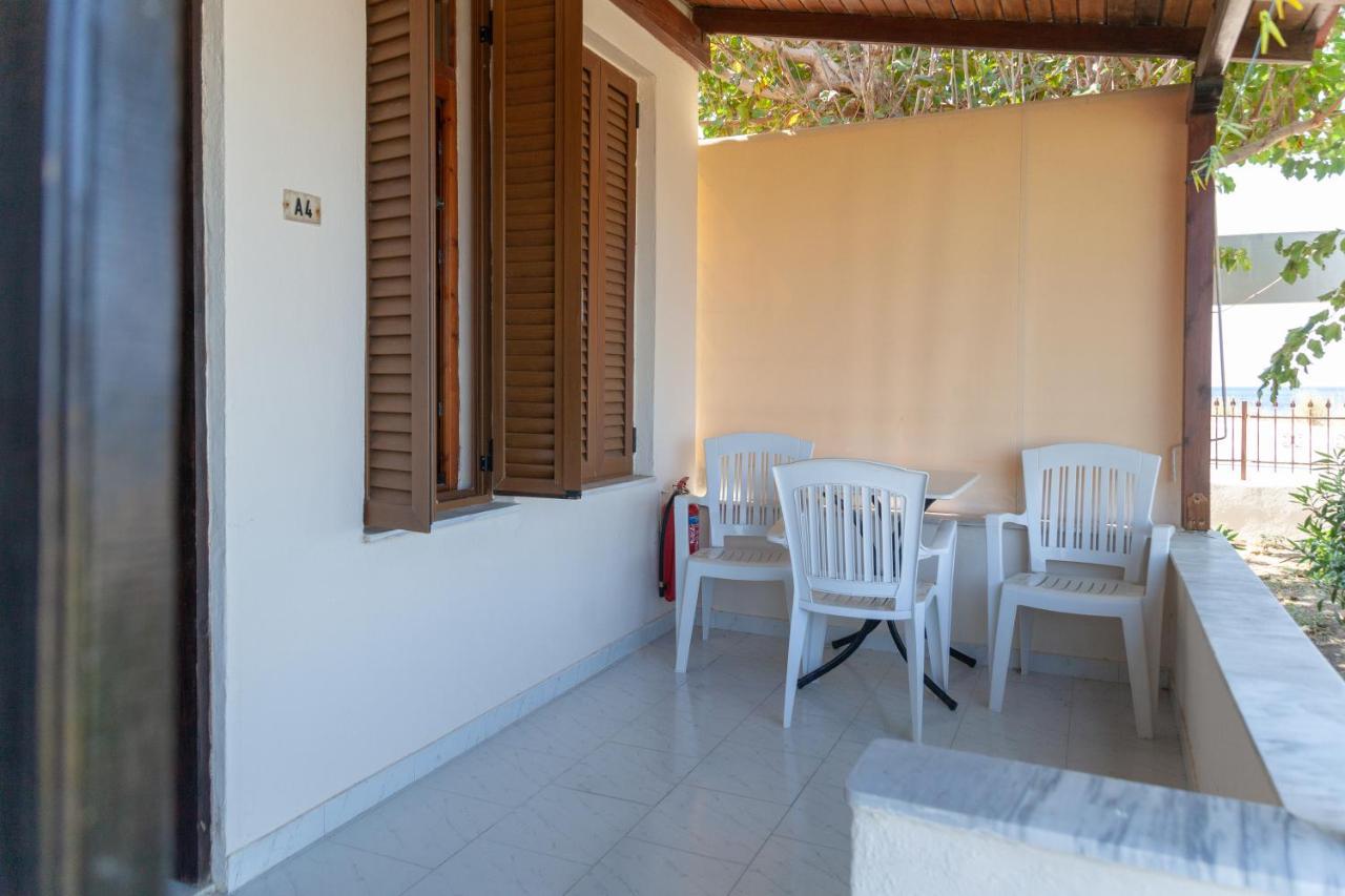 Athina Apartments Palaiopoli  Exterior photo